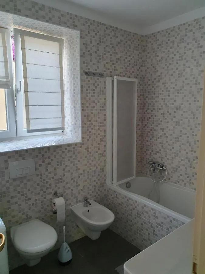 Apartment Nina Rab Town 0*,  Croatia