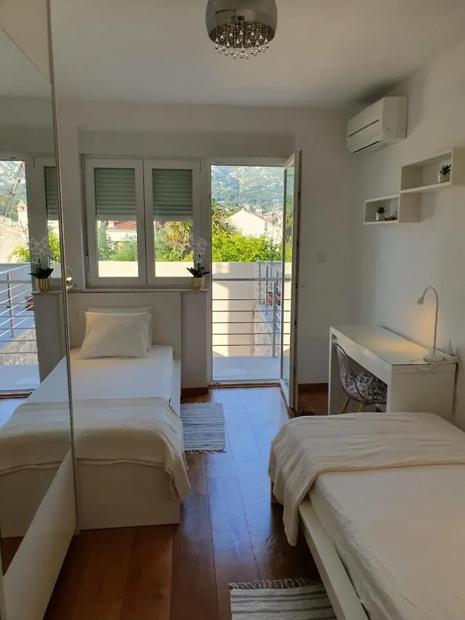 Apartment Nina Rab Town