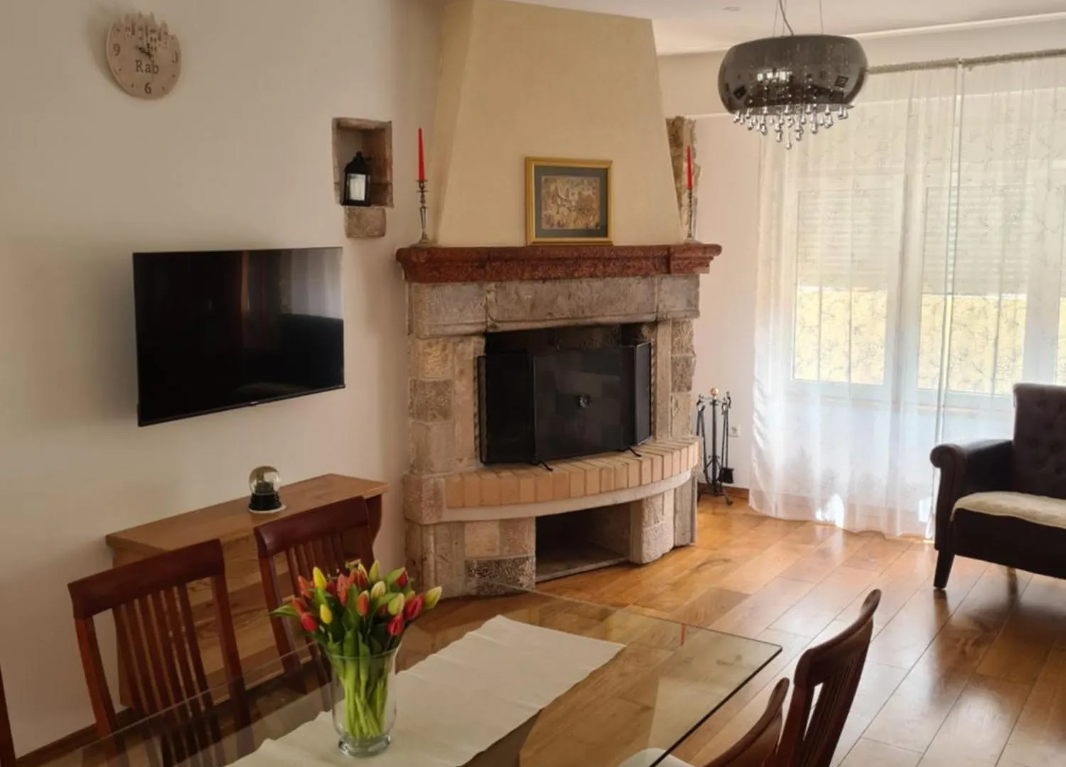 Apartment Nina 라브